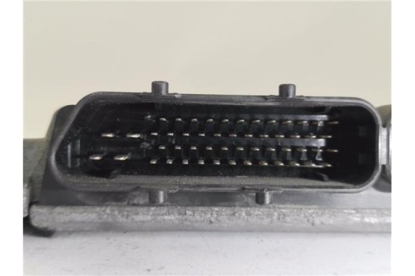 Recambio de centralita para volkswagen golf iv berlina (1j1) 1.9 tdi referencia OEM IAM 038906018AN 0281001733 