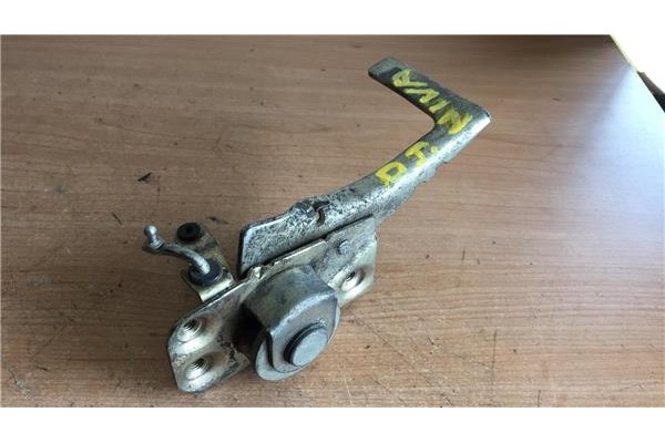 Recambio de cierre electromagnetico delantero izquierdo para lada niva (2121/21213/21214/21215/2131) 1.6 5000 referencia OEM IAM