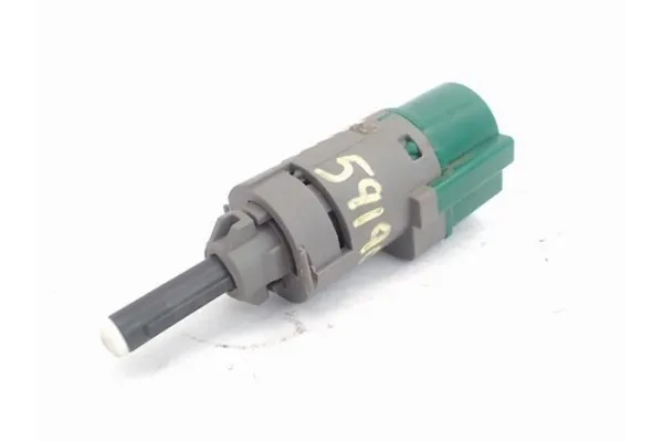 Recambio de contacto pedal freno para citroen jumpy furgón 2.0 club m referencia OEM IAM 9818232580  