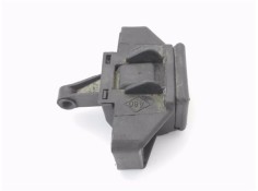 Recambio de cerradura porton para dacia sandero i 1.4 referencia OEM IAM 7700838546  