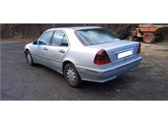 mercedes-benz clase c (bm 202) berlina del año 2001