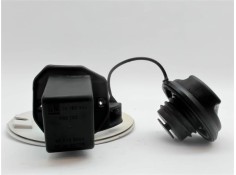 Recambio de tapa exterior combustible para opel corsa d 1.3 cdti referencia OEM IAM 13183307 0321011 