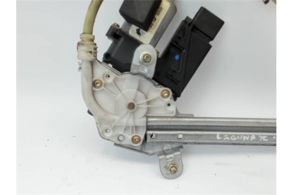 Recambio de mecanismo elevalunas trasero derecho para renault laguna ii (bg0) referencia OEM IAM 8200000558 LTRN124R 