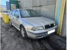 skoda octavia combi (1u5) del año 2000