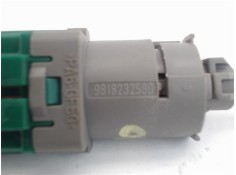 Recambio de contacto pedal freno para citroen jumpy furgón 2.0 club m referencia OEM IAM 9818232580  
