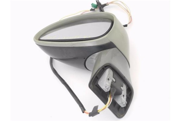 Recambio de retrovisor electrico izquierdo para citroen c4 coupe 1.6 vtr plus referencia OEM IAM E9024541  