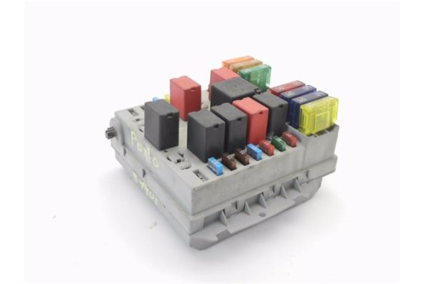 Recambio de caja fusibles/rele para fiat ii punto (188) berlina 1.2 8v active referencia OEM IAM 46835597  