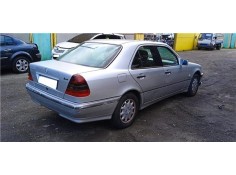 mercedes-benz clase c (bm 202) berlina del año 2001
