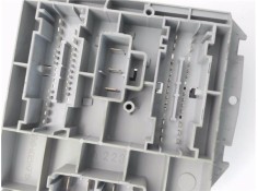 Recambio de caja fusibles/rele para fiat ii punto (188) berlina 1.2 8v active referencia OEM IAM 46835597  