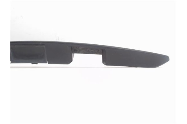Recambio de moldura porton trasero para citroen c3 1.4 i referencia OEM IAM 9638861177  