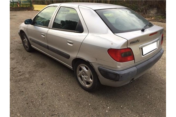 citroen xsara berlina del año 1999
