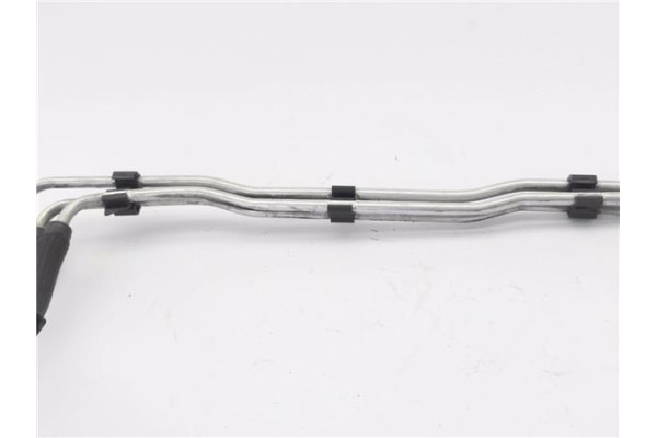 Recambio de tubos aire acondicionado para volkswagen touran (1t1) 2.0 tdi referencia OEM IAM 1K0820721BN  