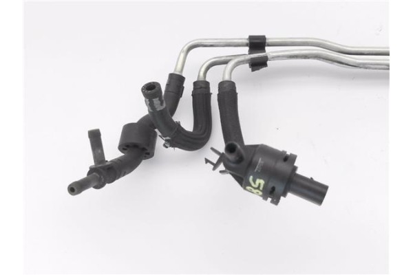 Recambio de tubos aire acondicionado para volkswagen touran (1t1) 2.0 tdi referencia OEM IAM 1K0820721BN  