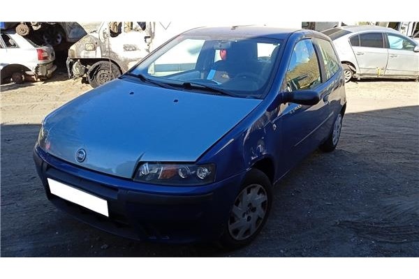 fiat ii punto (188) berlina del año 2002 fiat ii punto (188) berlina del año 2002