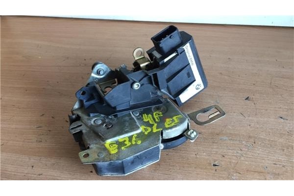 Recambio de cierre electromagnetico delantero izquierdo para bmw serie 3 berlina (e36) 1.6 316i referencia OEM IAM 8122203 83530