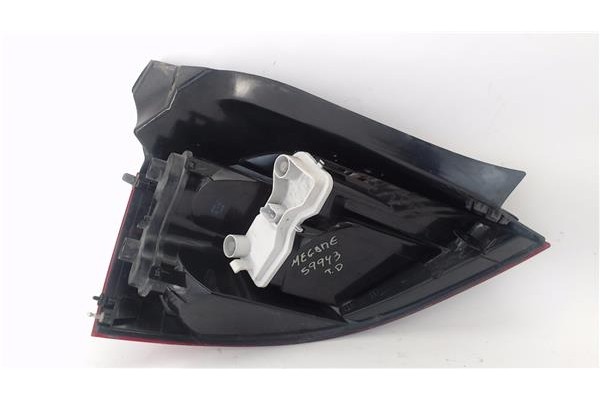 Recambio de piloto trasero derecho para renault megane ii (bm0/1_, cm0/1_) 1.6 16v referencia OEM IAM 8200073237  