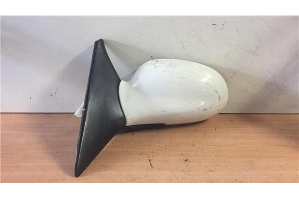 Recambio de retrovisor electrico izquierdo para kia shuma (1997) 1.5 ls berlina portón [1,5 ltr. - 65 kw cat] referencia OEM IAM