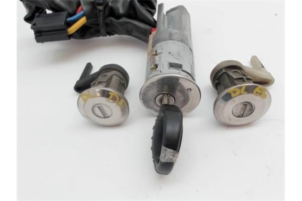 Recambio de clausor para peugeot 206 1.4 i referencia OEM IAM 369023  
