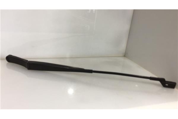 Recambio de brazo limpiaparabrisas delantero derecho para volkswagen passat berlina (3c2)(2005) 2.0 tdi 16v referencia OEM IAM  