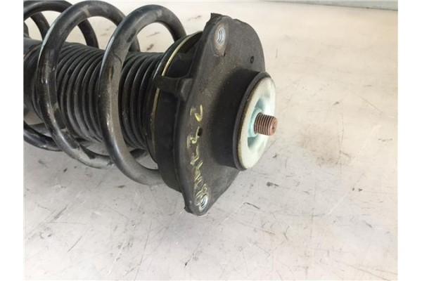 Recambio de amortiguador delantero completo para seat leon (1p1) 1.4 tsi referencia OEM IAM 27300203700  