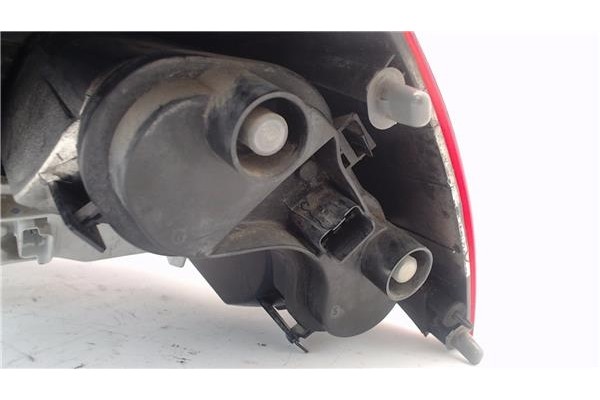 Recambio de piloto trasero izquierdo para renault megane ii (bm0/1_, cm0/1_) 1.6 16v referencia OEM IAM 085511934L 8200073236 