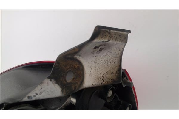 Recambio de piloto trasero izquierdo para renault megane ii (bm0/1_, cm0/1_) 1.6 16v referencia OEM IAM 085511934L 8200073236 