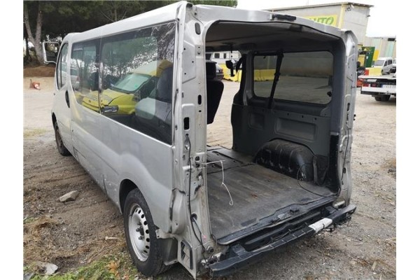 nissan primastar (x83) del año 2005