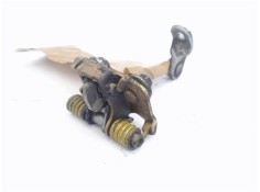 Recambio de bisagra sup. puerta delantero derecha para citroen c3 1.4 i referencia OEM IAM 9035P2  