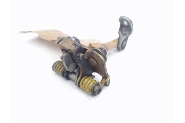 Recambio de bisagra sup. puerta delantero derecha para citroen c3 1.4 i referencia OEM IAM 9035P2  