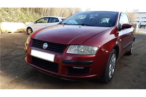 fiat stilo (192)(2001) del año 