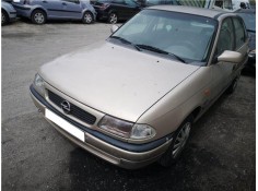 opel astra f berlina del año 1997
