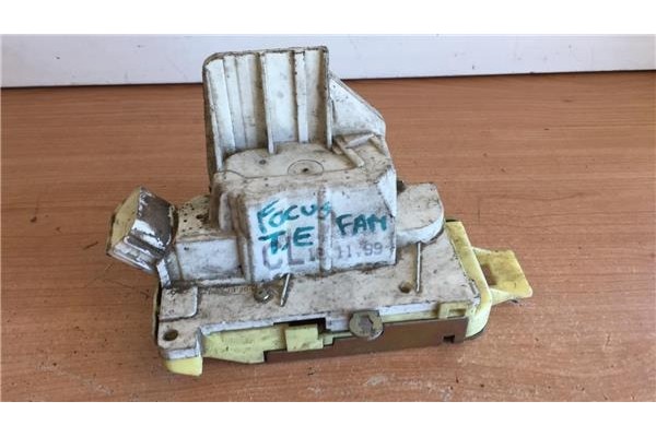 Recambio de cierre electromagnetico trasero izquierdo para ford focus familiar (cak) 1.8 ghia referencia OEM IAM A26413BH CLXS41