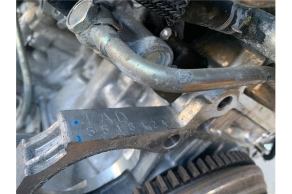 Recambio de motor completo para toyota auris (e18) 2.0 active referencia OEM IAM 1AD  