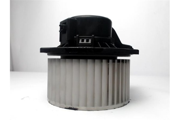 Recambio de motor calefaccion para kia ceed (jd) 1.0 drive referencia OEM IAM EB1D1NXJAA.A0175 190122 