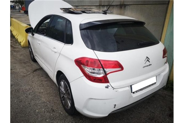 citroen c4 berlina del año 2011
