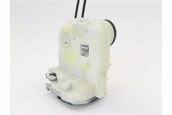 Recambio de cierre electromagnetico trasero izquierdo para mitsubishi space star (a00) 1.2 motion referencia OEM IAM 5745A425  