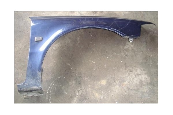 Recambio de aleta delantero derecha para volvo v40 familiar (1995) 1.9 di referencia OEM IAM   