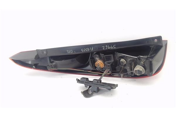 Recambio de piloto trasero derecho para ford fiesta v (jh_, jd_) 1.6 tdci referencia OEM IAM 1437625  