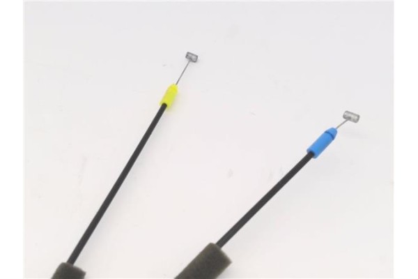Recambio de cierre electromagnetico trasero izquierdo para mitsubishi space star (a00) 1.2 motion referencia OEM IAM 5745A425  