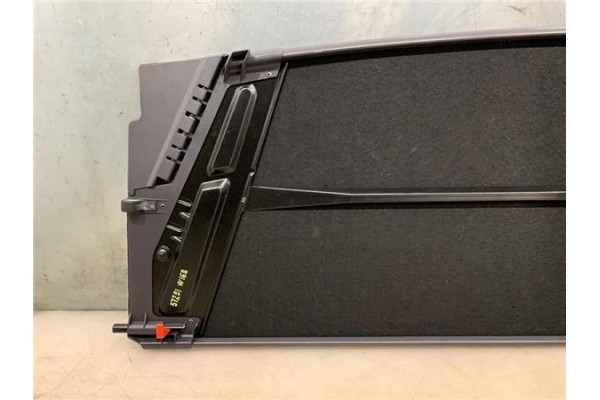 Recambio de bandeja trasero para mercedes-benz clase a (bm 168) 1.9 190 (168.032) referencia OEM IAM A1686902030  