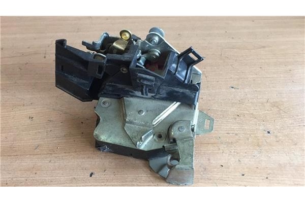 Recambio de cierre electromagnetico trasero derecho para bmw serie 5 touring (e39) 2.0 520d exclusive referencia OEM IAM   