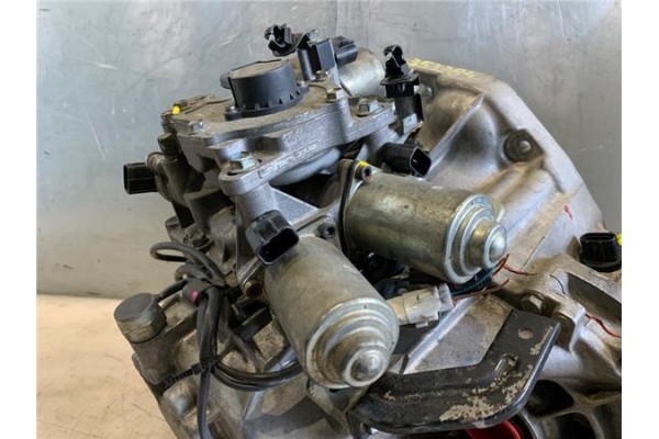 Recambio de caja cambios manual para suzuki swift iii (sg) 1.3 referencia OEM IAM F17W355 A10872P 