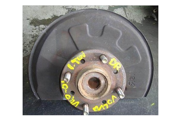 Recambio de mangueta delantero derecha para volvo v40 familiar (1995) 1.9 di referencia OEM IAM   