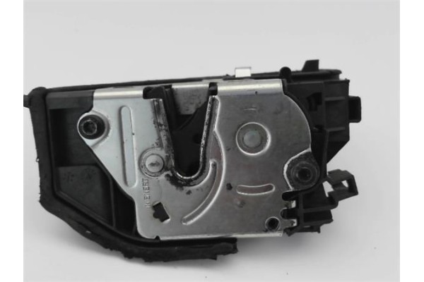 Recambio de cierre electromagnetico trasero izquierdo para bmw serie 1 berlina (e81/e87) 1.6 116i referencia OEM IAM 7167069  