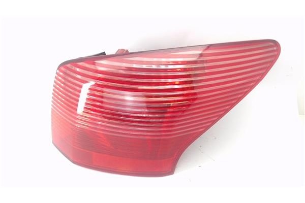 Recambio de piloto trasero derecho para peugeot 407 sw 2.0 premium referencia OEM IAM 6351FR  