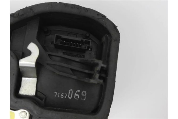 Recambio de cierre electromagnetico trasero izquierdo para bmw serie 1 berlina (e81/e87) 1.6 116i referencia OEM IAM 7167069  