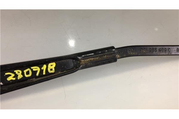 Recambio de brazo limpiaparabrisas delantero izquierdo para volkswagen passat berlina (3c2)(2005) 2.0 tdi 16v referencia OEM IAM