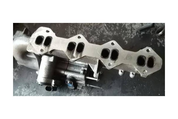 Recambio de colector admision para nissan qashqai (j10) 2.0 dci referencia OEM IAM 1400400Q0H  