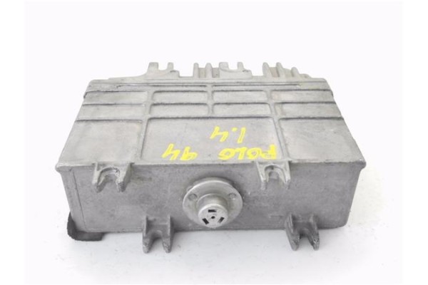 Recambio de centralita para volkswagen polo iii (6n1) 55 1.4 referencia OEM IAM 030906026AC 0261203744 