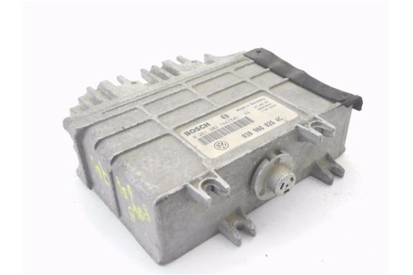 Recambio de centralita para volkswagen polo iii (6n1) 55 1.4 referencia OEM IAM 030906026AC 0261203744 